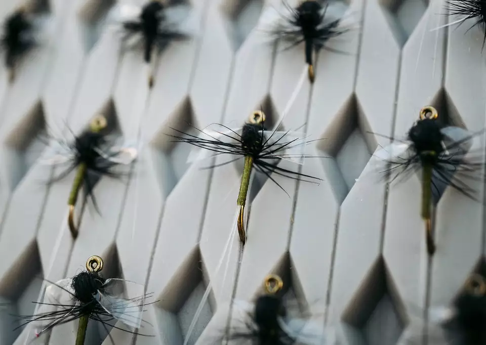 Tiemco TMC 101 Dry Fly Hook 25 Pack 3 Tiemco TMC 101 Dry Fly Hook 25 Pack