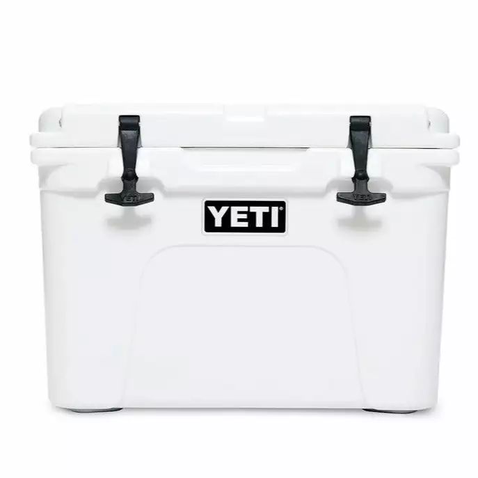 Yeti Tundra 35 Hard Cooler White Coolers & YETI 1 Yeti Tundra 35 Hard Cooler White Coolers & YETI