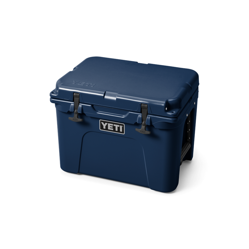 Coolers & YETI Yeti Tundra 35 Hard Cooler Navy 5 Coolers & YETI Yeti Tundra 35 Hard Cooler Navy
