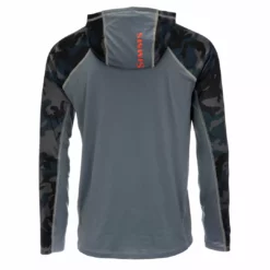 Simms Fishing Products Simms Solarvent Hoody Woodland Camo Storm Shirts