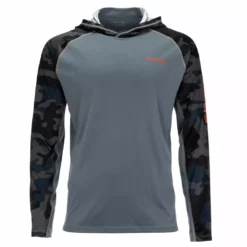 Simms Fishing Products Simms Solarvent Hoody Woodland Camo Storm Shirts